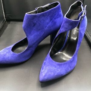 Nine West blue suede heels, ankle strap silver-tone buckle, 7.5M, 2.5 in heel